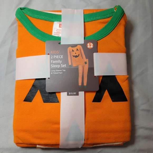 ♥️ Kids' sleep set size 12 - Picture 1 of 2